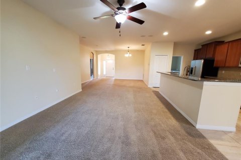 Villa ou maison à louer à Wesley Chapel, Floride: 3 chambres, 167.32 m2 № 2380968 - photo 28