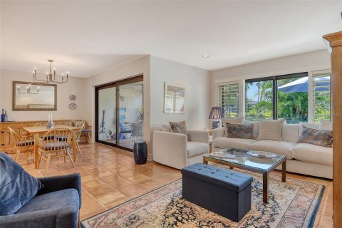 Купить таунхаус в Лонгбоут-Ки, Флорида 8 комнат, 157м2, № 1856322 - фото 2