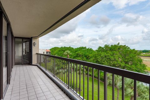 Copropriété à louer à West Palm Beach, Floride: 3 chambres, 216.83 m2 № 871432 - photo 1