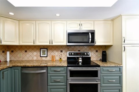 Condominio en venta en Punta Gorda, Florida, 2 dormitorios, 140.84 m2 № 2131002 - foto 15
