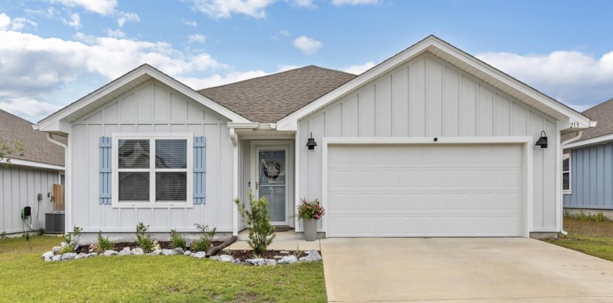 Casa en Crestview, Florida 4 dormitorios, 170.01 m2 № 562526