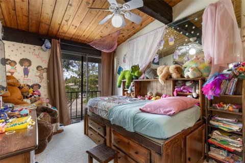 Townhouse in Miami, Florida 3 bedrooms, 156.82 sq.m. № 1944084 - photo 20