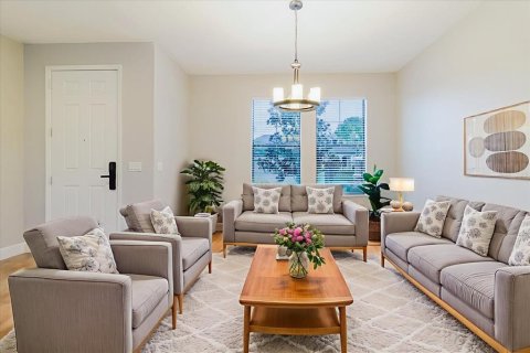 House in Lakeland, Florida 5 bedrooms, 319.58 sq.m. № 1839941 - photo 5