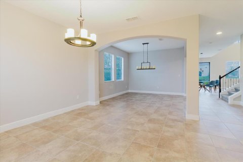 House in Lakeland, Florida 5 bedrooms, 319.58 sq.m. № 1839941 - photo 12