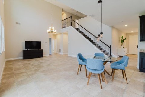 House in Lakeland, Florida 5 bedrooms, 319.58 sq.m. № 1839941 - photo 30