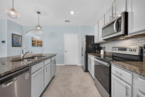 Casa en venta en Mount Dora, Florida, 3 dormitorios, 153.38 m2 № 2230808 - foto 12
