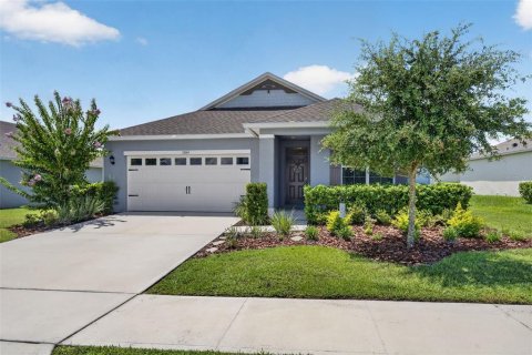 Casa en Mount Dora, Florida 3 dormitorios, 153.38 m2 № 2230808