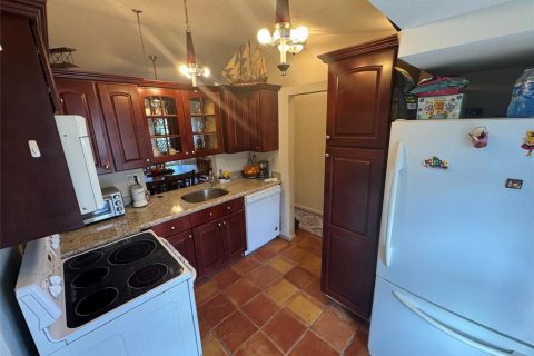 Copropriété à vendre à Pompano Beach, Floride: 2 chambres, 86.4 m2 № 2253031 - photo 3