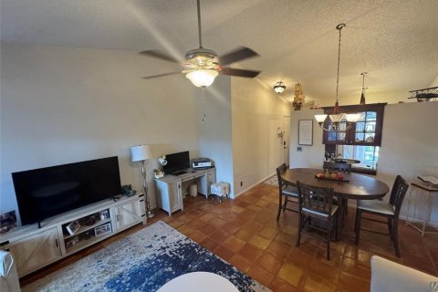 Copropriété à vendre à Pompano Beach, Floride: 2 chambres, 86.4 m2 № 2253031 - photo 7