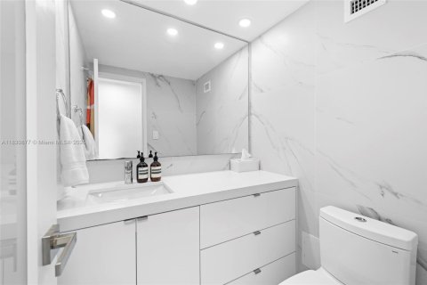 Appartement à louer à Miami Beach, Floride: 1 chambre, 89.37 m2 № 1806498 - photo 14