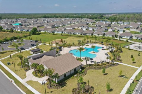 Casa en venta en Kissimmee, Florida, 5 dormitorios, 269.04 m2 № 2386571 - foto 24