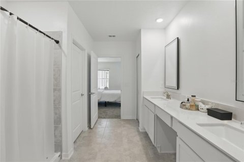 Casa en venta en Kissimmee, Florida, 5 dormitorios, 269.04 m2 № 2386571 - foto 14