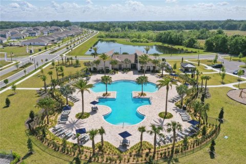 Casa en venta en Kissimmee, Florida, 5 dormitorios, 269.04 m2 № 2386571 - foto 25