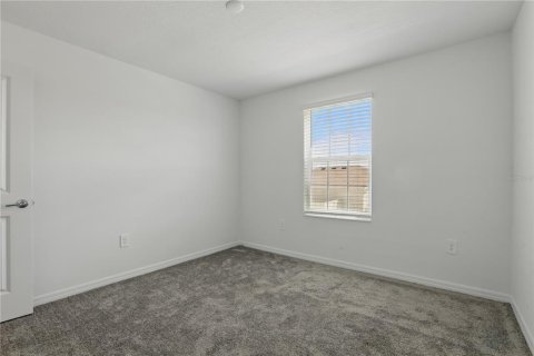 Casa en venta en Kissimmee, Florida, 5 dormitorios, 269.04 m2 № 2386571 - foto 8