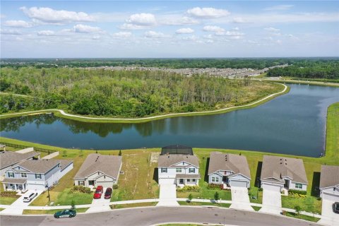 Casa en venta en Kissimmee, Florida, 5 dormitorios, 269.04 m2 № 2386571 - foto 23