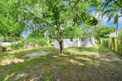 Casa en venta en Miami, Florida, 3 dormitorios, 107.3 m2 № 1887668 - foto 28