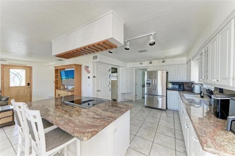 Casa en venta en Anna Maria, Florida, 4 dormitorios, 144.93 m2 № 2216628 - foto 11