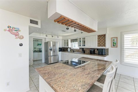Casa en venta en Anna Maria, Florida, 4 dormitorios, 144.93 m2 № 2216628 - foto 12