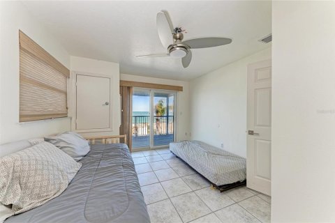 Casa en venta en Anna Maria, Florida, 4 dormitorios, 144.93 m2 № 2216628 - foto 30