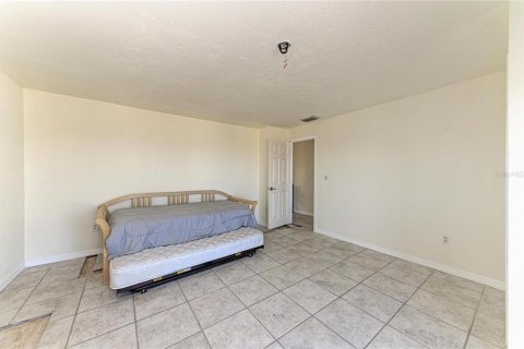 Casa en venta en Anna Maria, Florida, 4 dormitorios, 144.93 m2 № 2216628 - foto 27