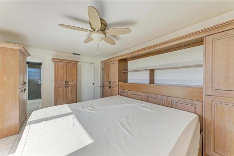 Casa en venta en Anna Maria, Florida, 4 dormitorios, 144.93 m2 № 2216628 - foto 24