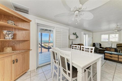 Casa en venta en Anna Maria, Florida, 4 dormitorios, 144.93 m2 № 2216628 - foto 9