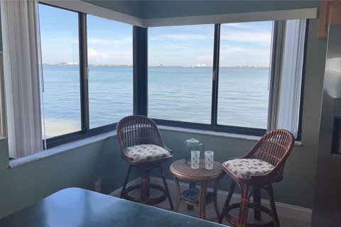 Copropriété à vendre à Saint Petersburg, Floride: 2 chambres, 122.17 m2 № 2339745 - photo 11