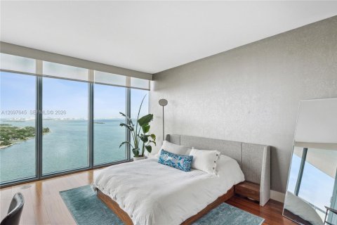 Copropriété à louer à Miami, Floride: 2 chambres, 107.58 m2 № 2393061 - photo 10