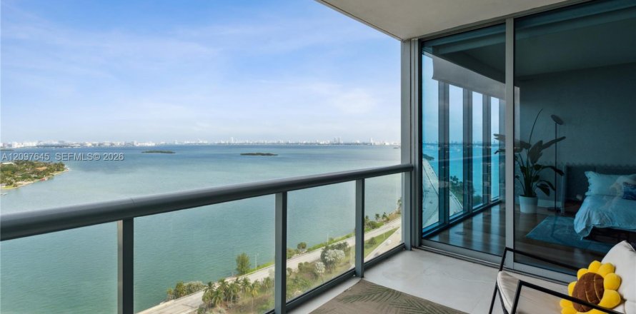 Condo à Miami, Floride, 2 chambres № 2393061