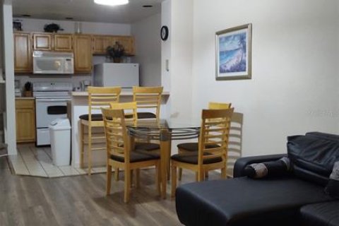 Adosado en alquiler en Kissimmee, Florida, 3 dormitorios, 120.4 m2 № 1803722 - foto 4