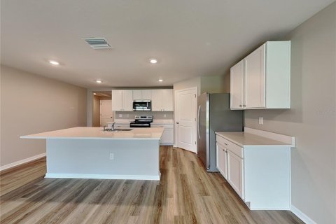 Villa ou maison à louer à Palmetto, Floride: 4 chambres, 169.83 m2 № 1837279 - photo 4