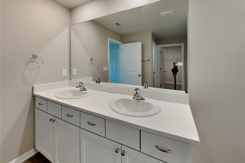 Villa ou maison à louer à Palmetto, Floride: 4 chambres, 169.83 m2 № 1837279 - photo 7