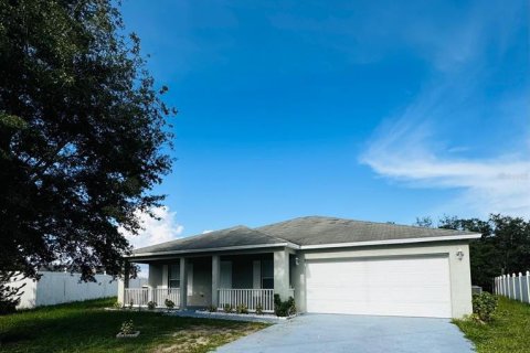 Villa ou maison à Poinciana, Floride 3 chambres, 151.62 m2 № 2370799