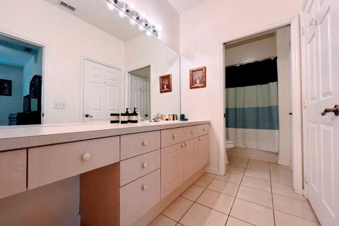 Copropriété à vendre à Kissimmee, Floride: 3 chambres, 130.25 m2 № 2324018 - photo 13