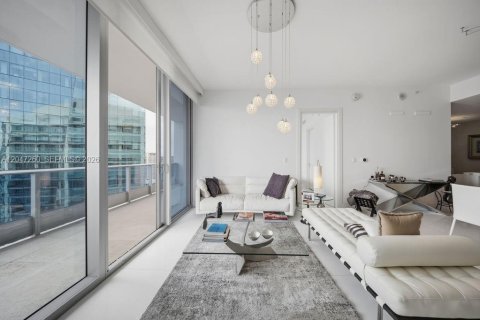 Купить кондоминиум в Майами, Флорида 2 спальни, 114.92м2, № 2247736 - фото 11