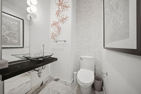 Купить кондоминиум в Майами, Флорида 2 спальни, 114.92м2, № 2247736 - фото 30