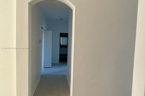 Снять в аренду кондоминиум в Хомстед, Флорида 3 спальни, 108.32м2, № 1944507 - фото 17