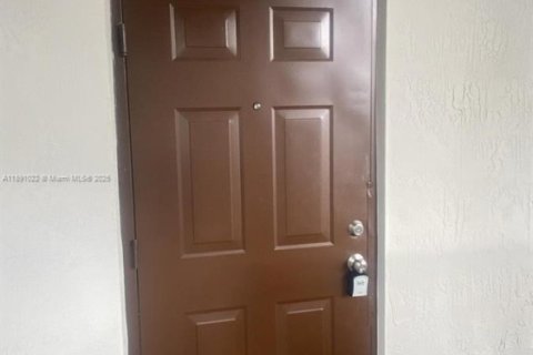 Снять в аренду кондоминиум в Хомстед, Флорида 3 спальни, 108.32м2, № 1944507 - фото 30