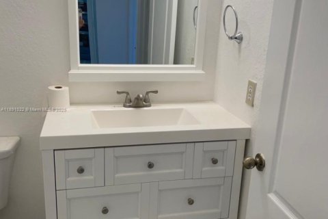 Снять в аренду кондоминиум в Хомстед, Флорида 3 спальни, 108.32м2, № 1944507 - фото 20