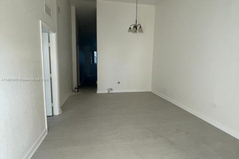 Снять в аренду кондоминиум в Хомстед, Флорида 3 спальни, 108.32м2, № 1944507 - фото 7