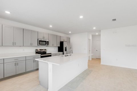 Casa en venta en Lake Hamilton, Florida, 5 dormitorios, 238.76 m2 № 1885018 - foto 3