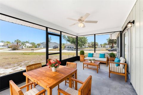 House in Englewood, Florida 3 bedrooms, 117.8 sq.m. № 1629007 - photo 26