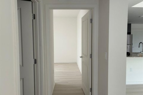 Condo in Orlando, Florida, 3 bedrooms  № 2213220 - photo 23