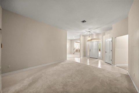 House in Dunnellon, Florida 3 bedrooms, 239.87 sq.m. № 2225269 - photo 10