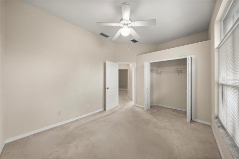 House in Dunnellon, Florida 3 bedrooms, 239.87 sq.m. № 2225269 - photo 23