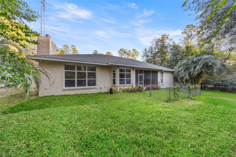 House in Dunnellon, Florida 3 bedrooms, 239.87 sq.m. № 2225269 - photo 29