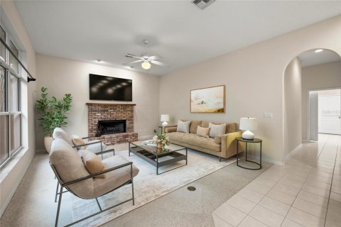 House in Dunnellon, Florida 3 bedrooms, 239.87 sq.m. № 2225269 - photo 15