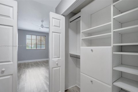Condo in Boca Raton, Florida, 2 bedrooms  № 1860564 - photo 18