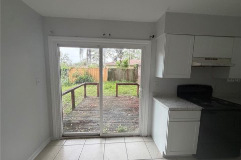 Immobilier commercial à vendre à Longwood, Floride: 4 chambres, 236.16 m2 № 2123768 - photo 7