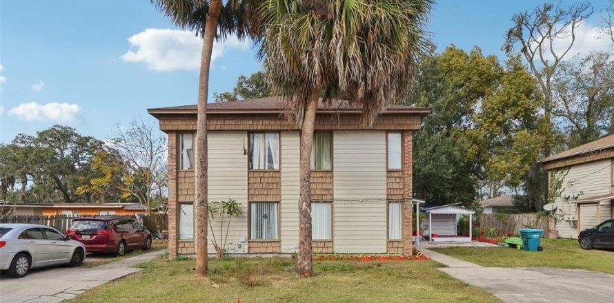 Immobilier commercial à Longwood, Floride 4 chambres, 236.16 m2 № 2123768